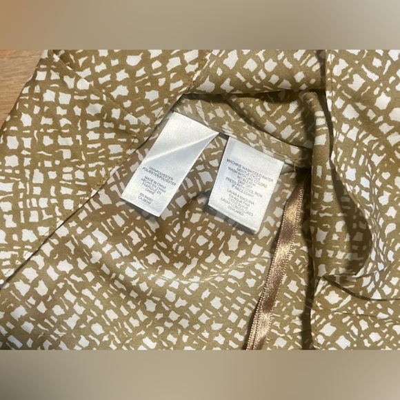 AK Anne Klein Ruffle-Neck Hem Blouse - Picture 7 of 7